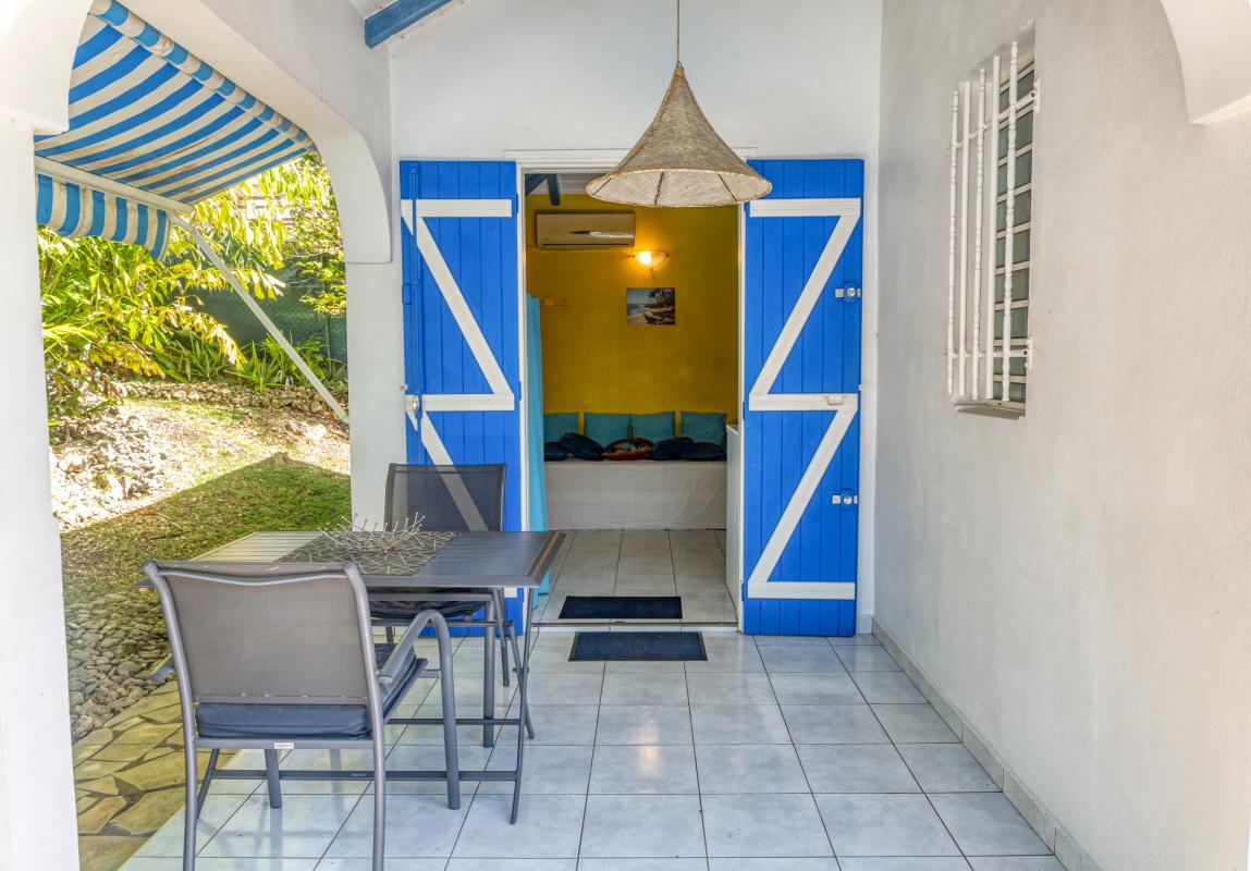 37.Location villa piscine Sainte Anne Gudaeloupe_2 Gites